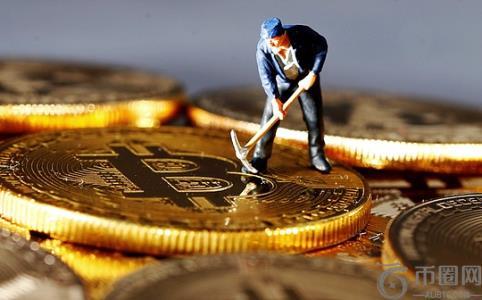 比特币挖矿能源策略：托管、离网与混合模式解析