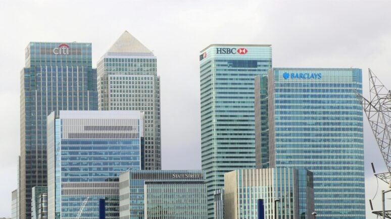 英国在加密货币监管推动中优先考虑代币化而非稳定币